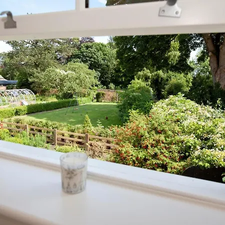 2 Bed In York Oc-g0045 Holtby